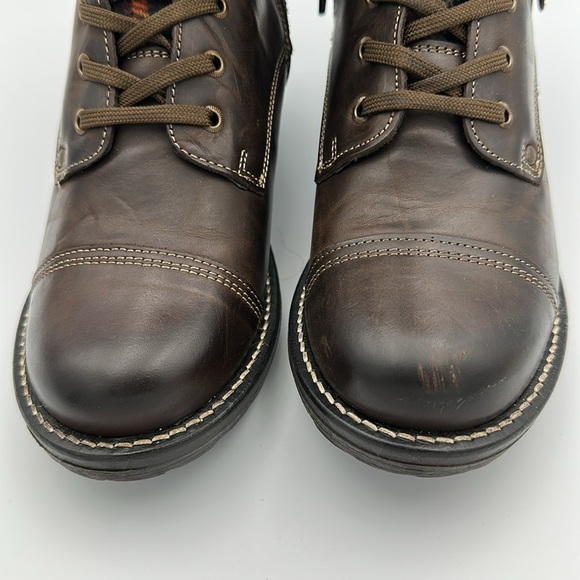 Taos Crave Plaid Chocolate Brown Boots Sz40 New - Picture 9 of 9